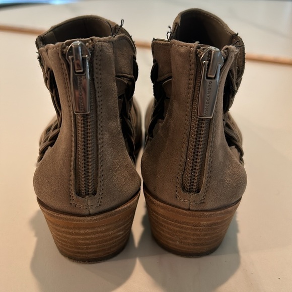 Western Cowgirl Grey Almond Pointed Toe Cut Out Side Braided Ankle Boots - Picture 4 of 9